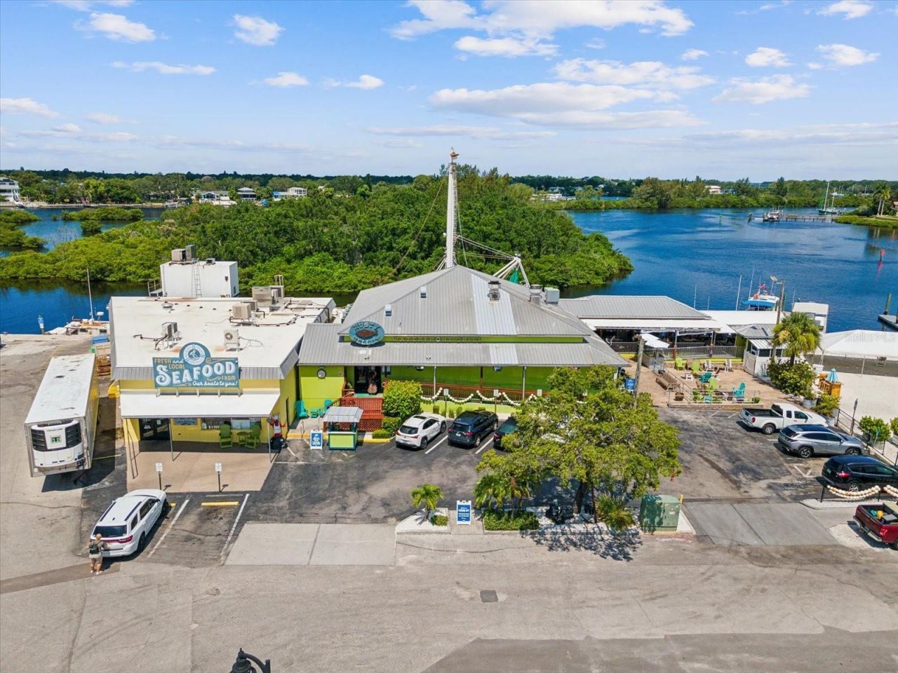 2057 N Pointe Alexis Drive, Tarpon Springs, FL 34689 Photo