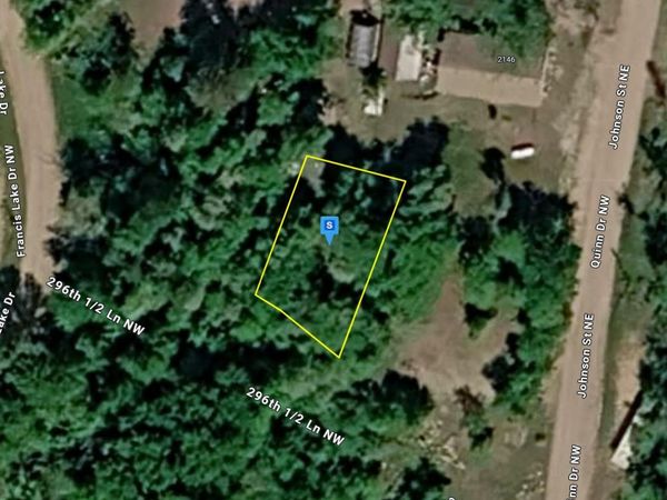 2100 296th 1/2 Lane NW, Isanti, MN 55040