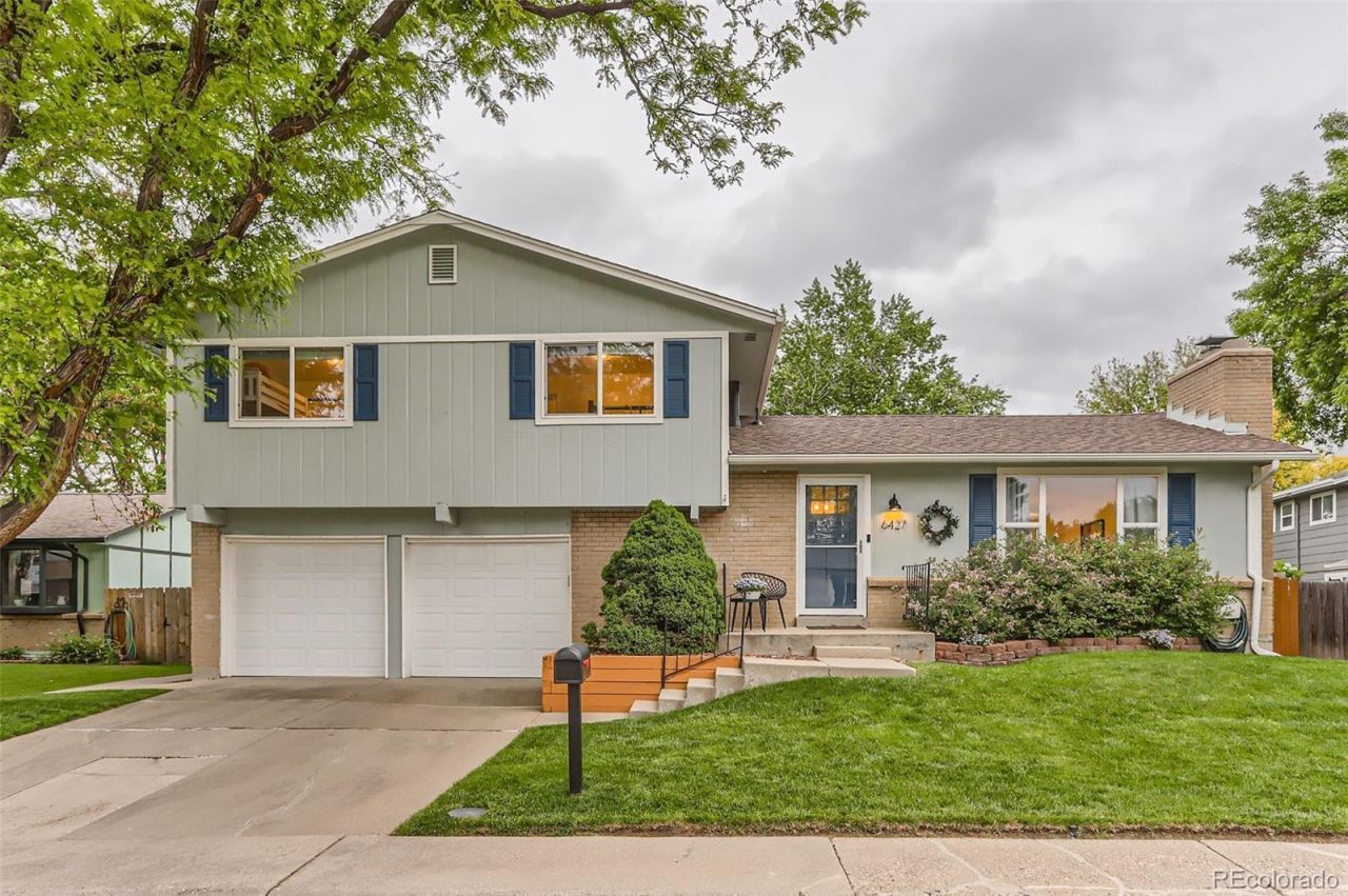 6427 W 82nd Drive, Arvada, CO 80003 Main Photo