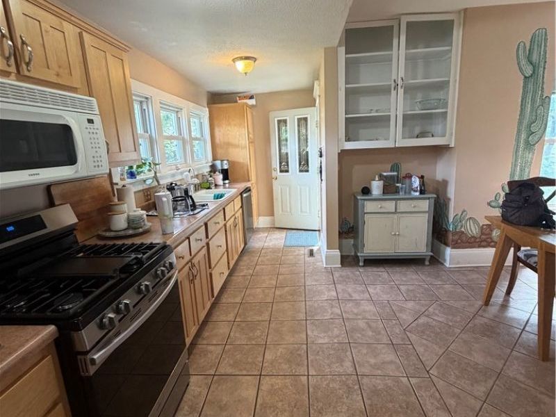 221 Oakwood Avenue, Marietta, OH 45750 Photo 6