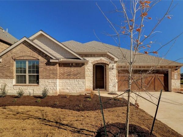 1632 Dusty BND, Leander, TX 78641