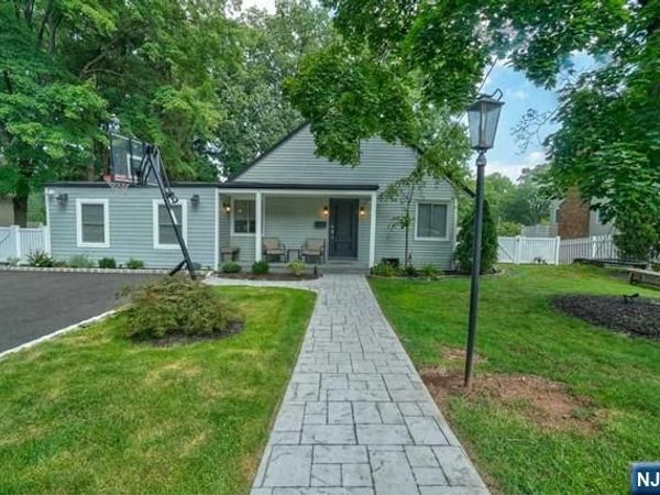 66 Short Place, CRESSKILL, NJ 07626
