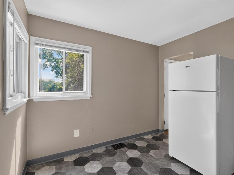 531 Johnson Street , Columbus, OH 43203 Photo 8