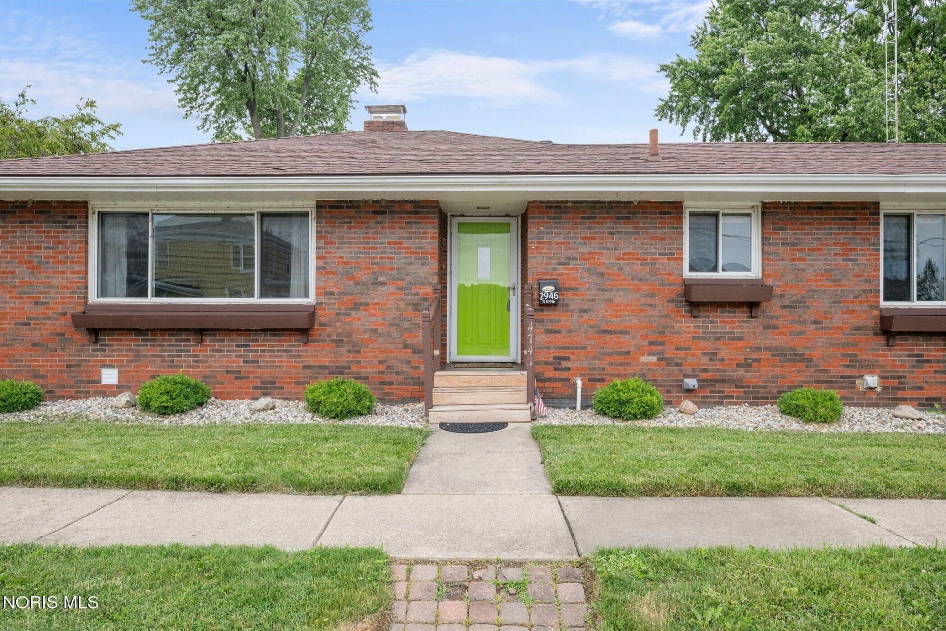 2946 N 109th Street, Toledo, OH 43611 Main Photo