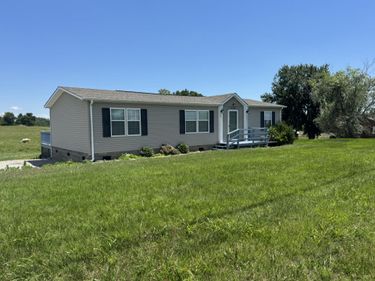 2016 KY-379 , Russell Springs, KY 42642
