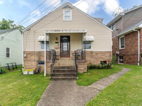 627 Elysian Avenue, Morgantown, WV 26501
