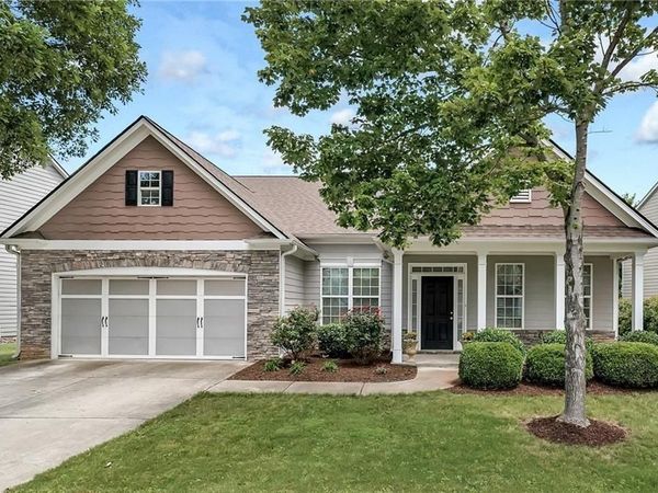 1492 Kilchis Falls Way, Braselton, GA 30517