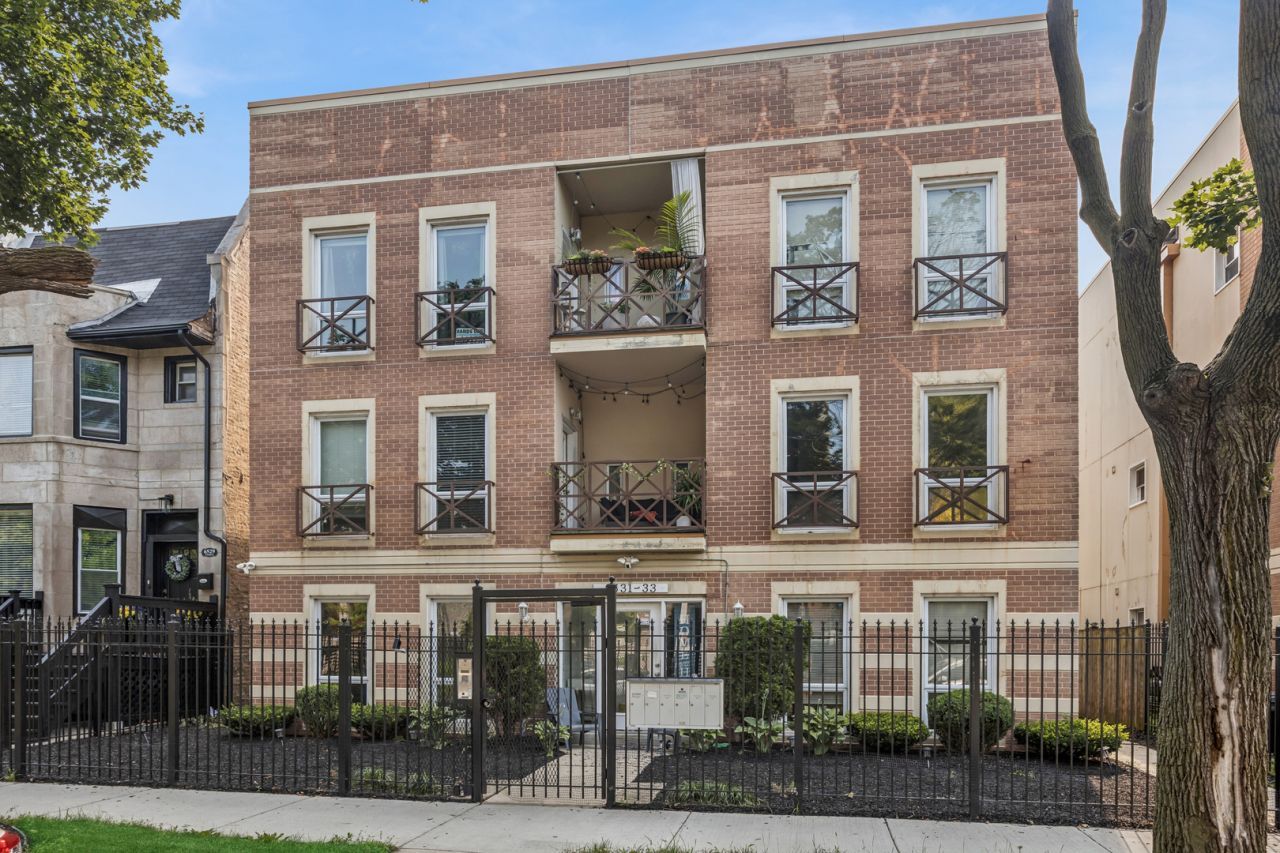 Please Call For Address, Unit 2S, Chicago, IL 60637 Main Photo