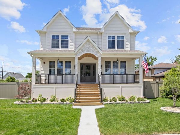 4510 Raymond Avenue , Brookfield, IL 60513