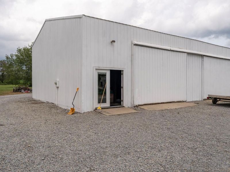 8230 St Rt 73, Liberty Township, OH 45133 Photo 6