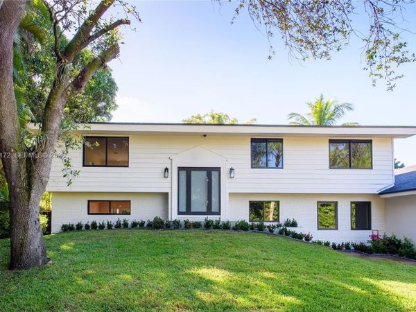 6250 SW 48th St , Miami, FL 33155