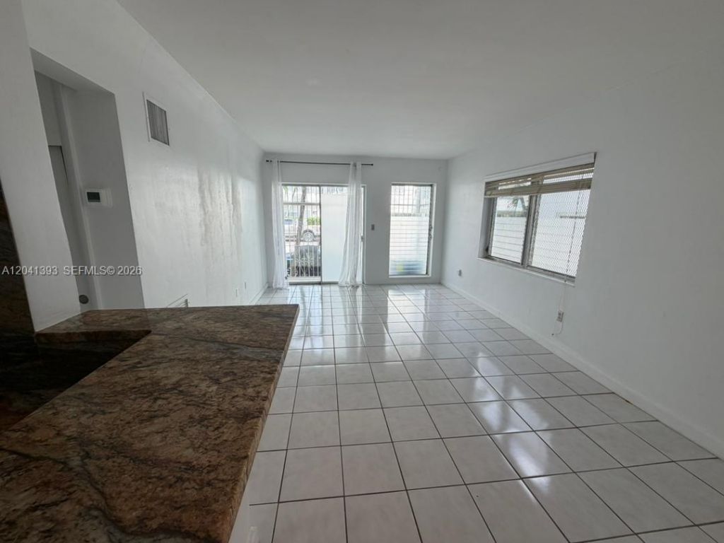 641 Espanola Way , Unit 3, Miami Beach, FL 33139 Photo