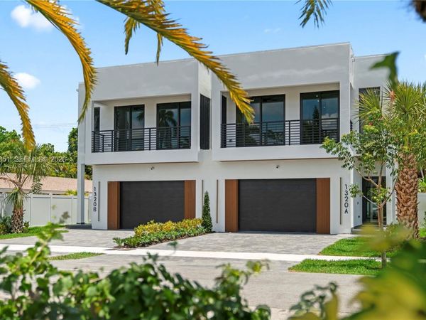 1320 NE 16th Ave , Unit A, Fort Lauderdale, FL 33304