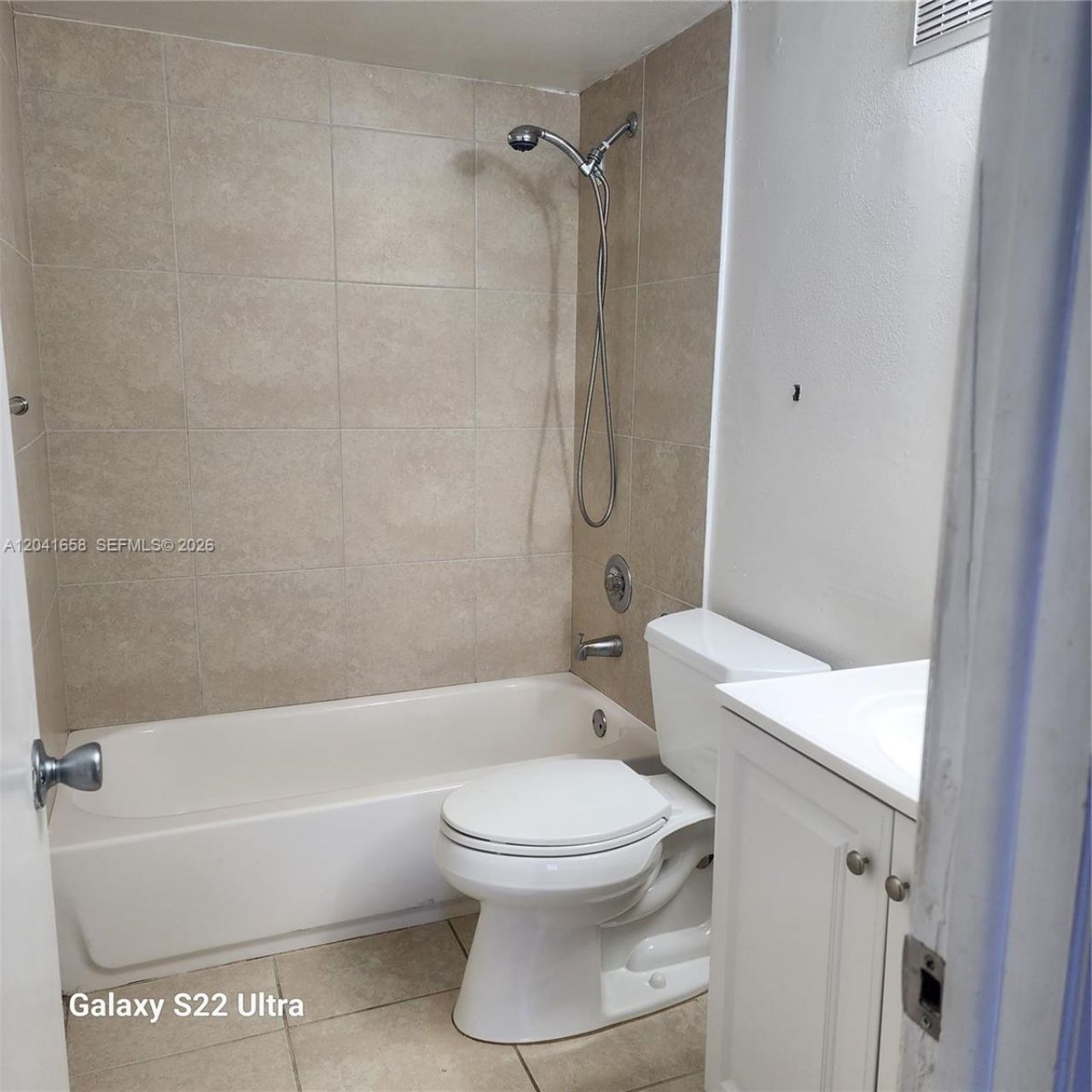 8200 SW 210th St , Unit 111, Cutler Bay, FL 33189 Photo