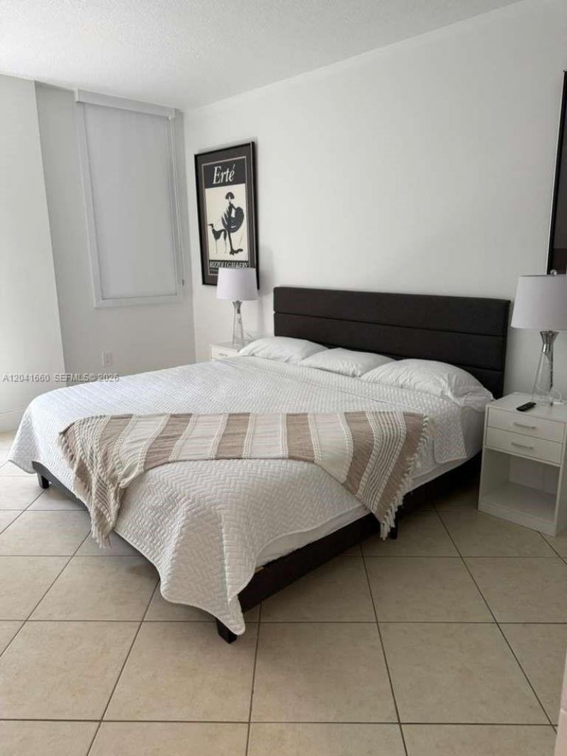 2630 SW 28th St, Unit 34, Miami, FL 33133 Photo