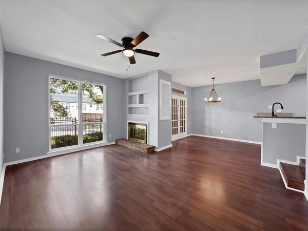 5750 Phoenix Drive, Unit 33, Dallas, TX 75231