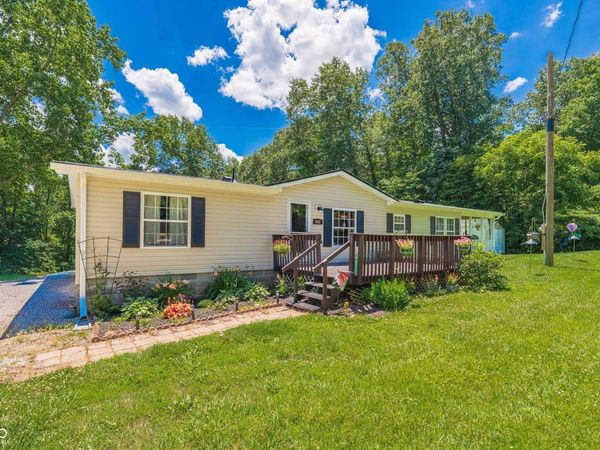 982 E Porter Ridge Road, Spencer, IN 47460