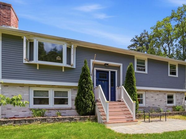 5 Berkley Street, Merrimack, NH 03054