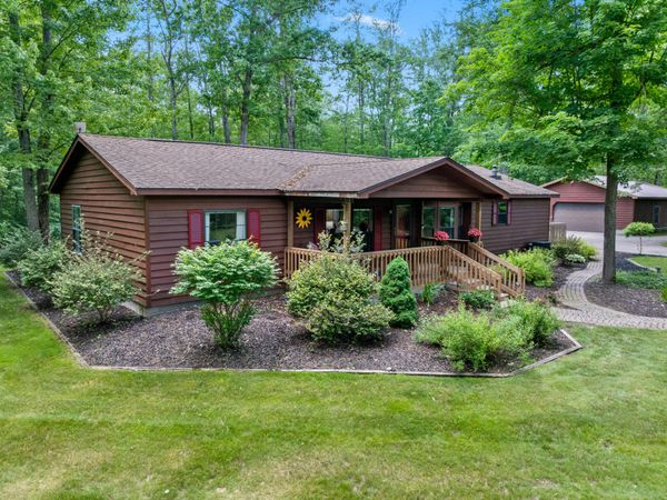 6081 W Beaver Road, Grayling, MI 49738