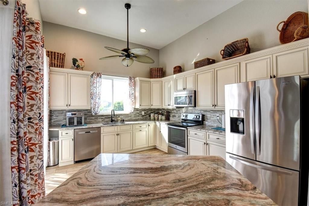 420 SE 32nd St, Cape Coral, FL 33904 Photo