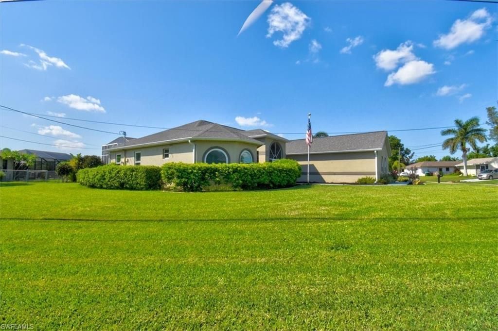 420 SE 32nd St, Cape Coral, FL 33904 Photo