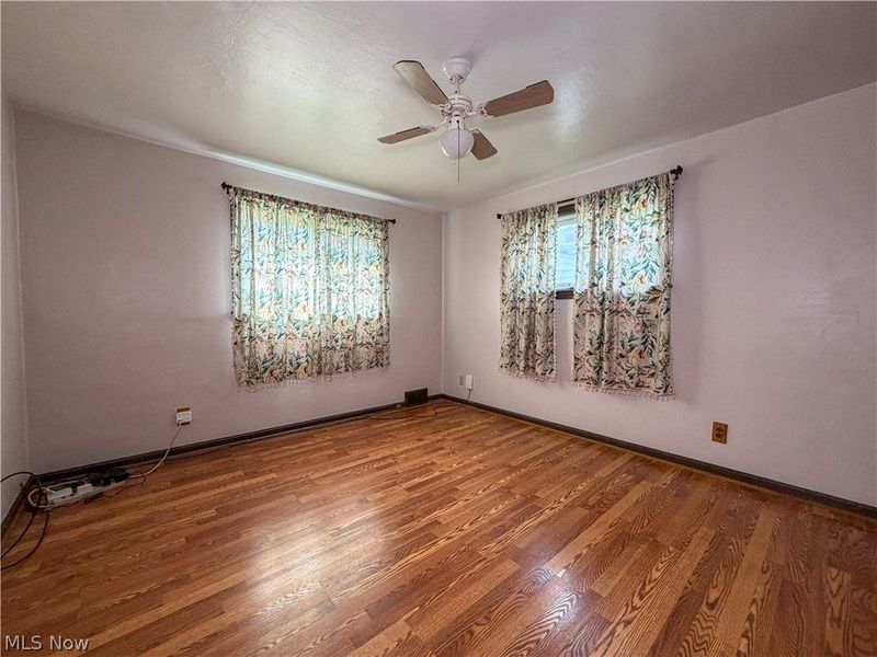 53 Memorial Circle, Campbell, OH 44405 Photo 15