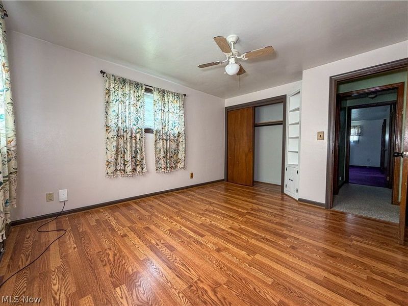53 Memorial Circle, Campbell, OH 44405 Photo 16