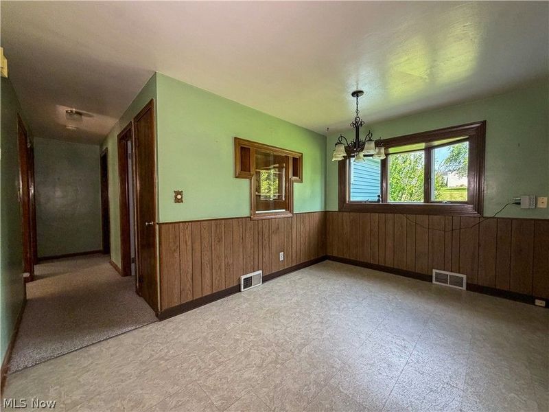 53 Memorial Circle, Campbell, OH 44405 Photo 7