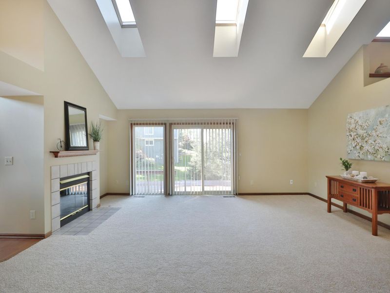1048 Arcaro Drive, Gahanna, OH 43230 Photo 10