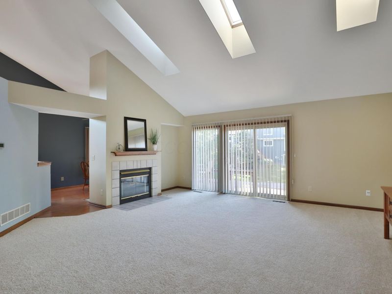 1048 Arcaro Drive, Gahanna, OH 43230 Photo 11