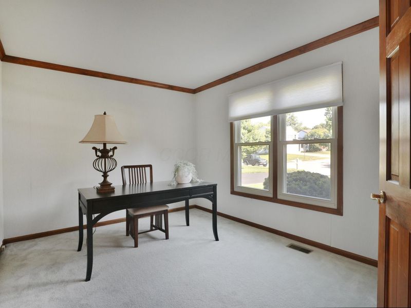 1048 Arcaro Drive, Columbus, OH 43230 Photo 8