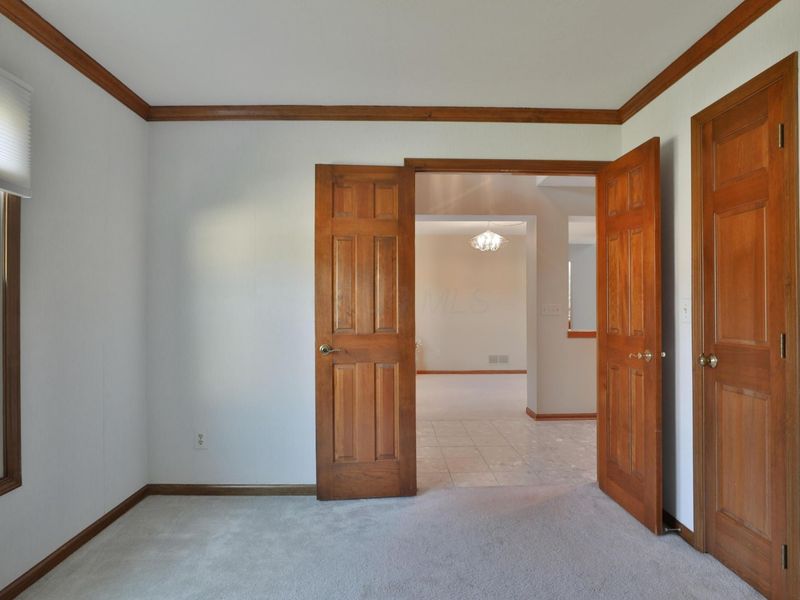 1048 Arcaro Drive, Gahanna, OH 43230 Photo 9
