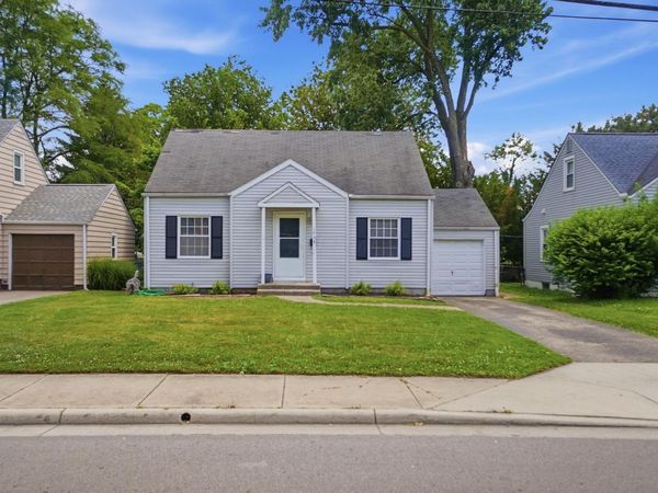 1754 Kenny Road , Columbus, OH 43212
