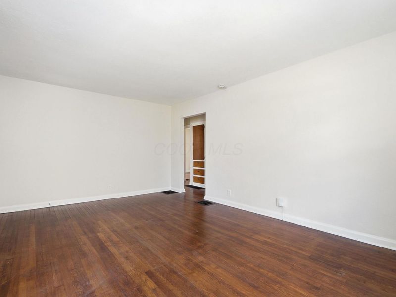 1754 Kenny Road , Columbus, OH 43212 Photo 12