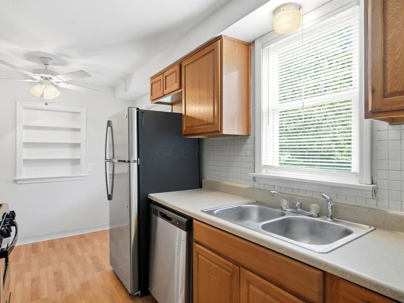 1754 Kenny Road , Columbus, OH 43212 Photo 13