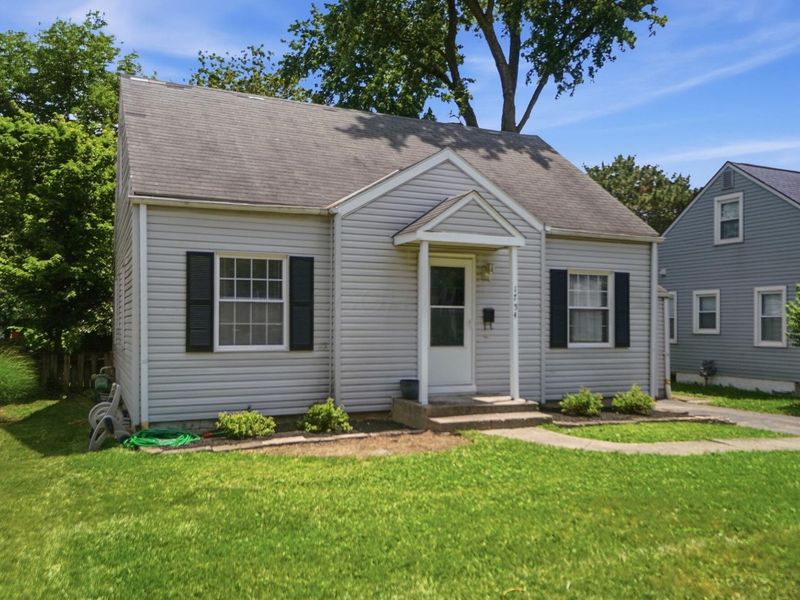 1754 Kenny Road , Columbus, OH 43212 Photo 4