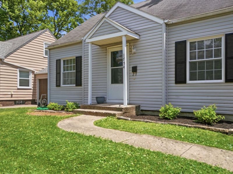 1754 Kenny Road , Columbus, OH 43212 Photo 5
