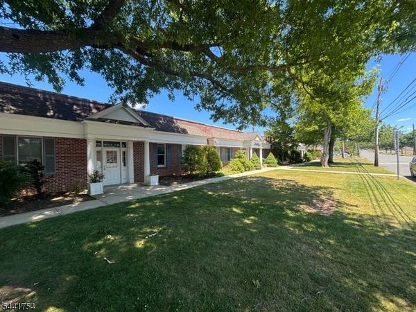 81 Industrial Rd, Berkeley Heights, NJ 07922