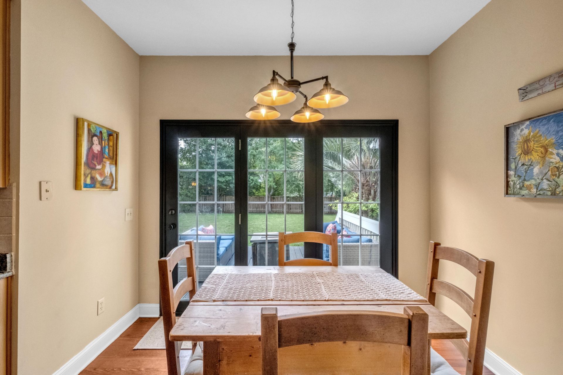 112 Cartright Street Photo 16
