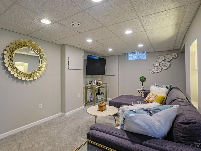 3557 Grandin Road, Cincinnati, OH 45226 Photo 21