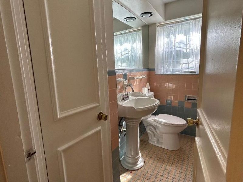 5759 Colerain Avenue, Cincinnati, OH 45239 Photo 12