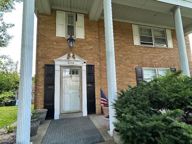 5759 Colerain Avenue, Cincinnati, OH 45239 Photo 2