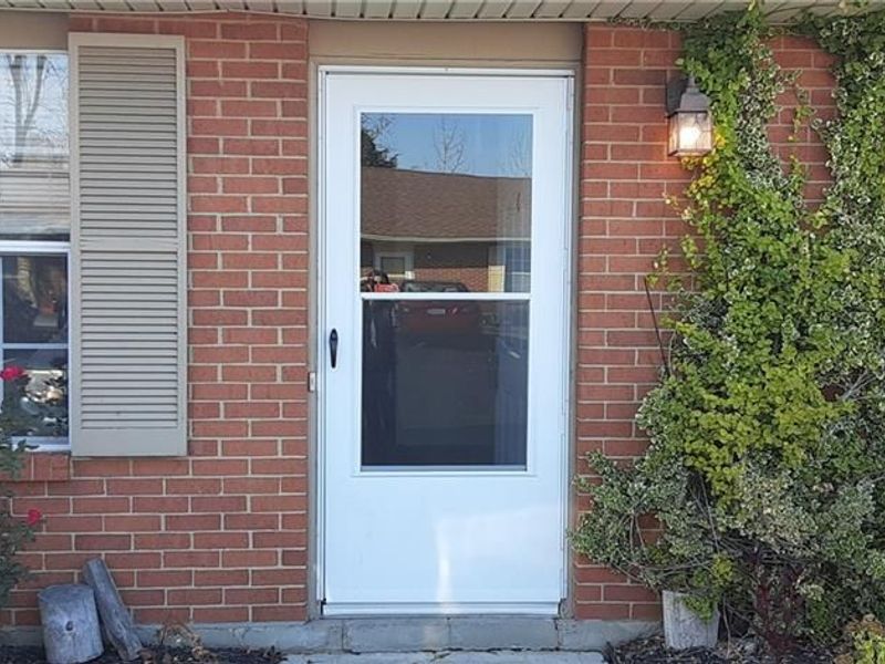 758 Royal Ridge Drive, Unit C, West Carrollton, OH 45449 Photo 2