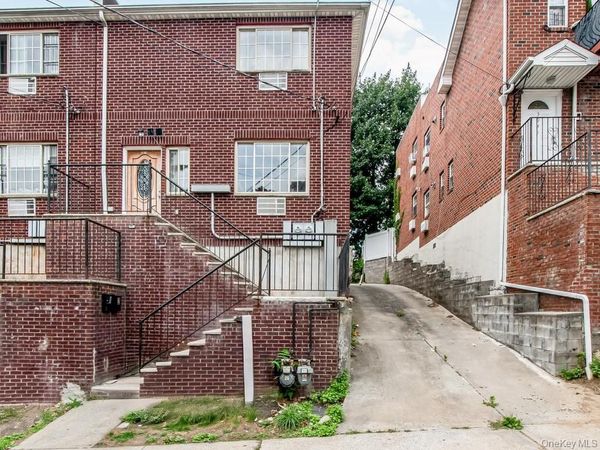 3939 Secor Avenue , Bronx, NY 10466