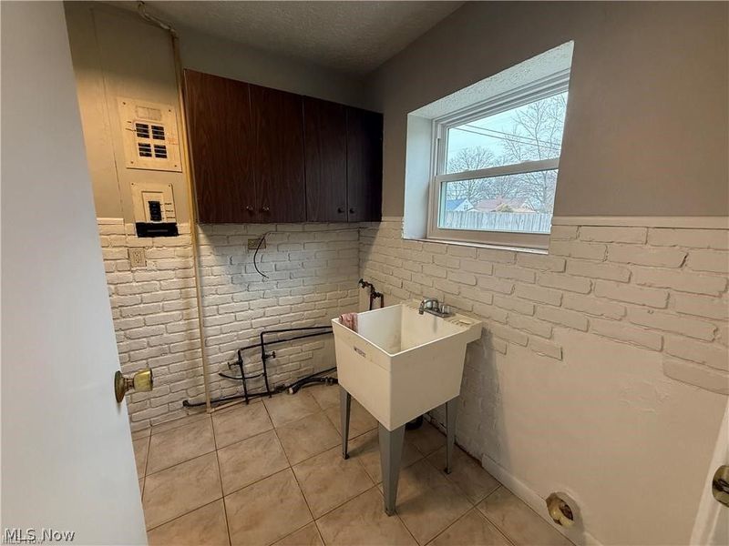 6751 Oakwood Road, Parma Heights, OH 44130 Photo 26