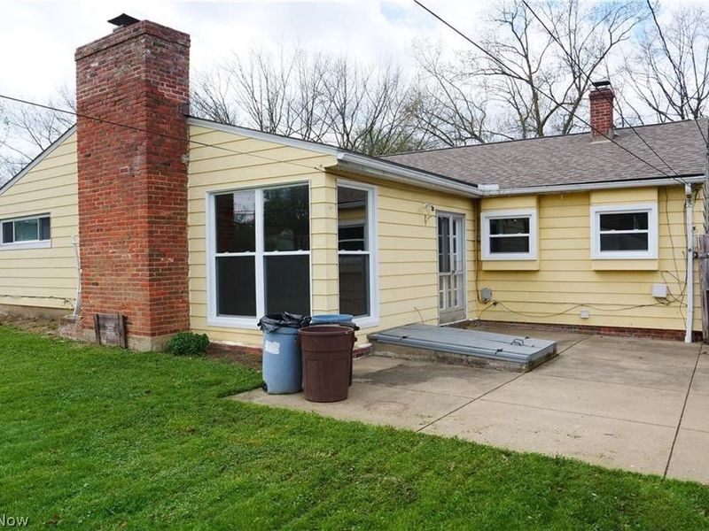 6751 Oakwood Road, Parma Heights, OH 44130 Photo 31