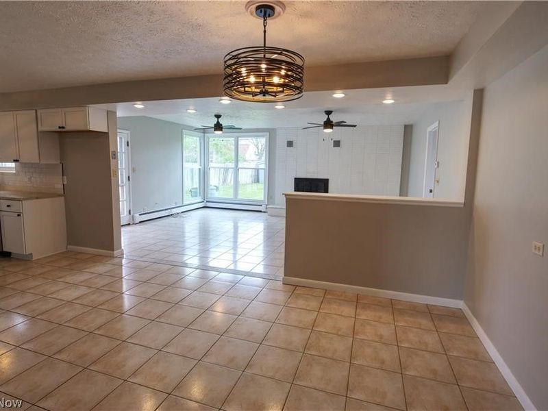 6751 Oakwood Road, Parma Heights, OH 44130 Photo 9