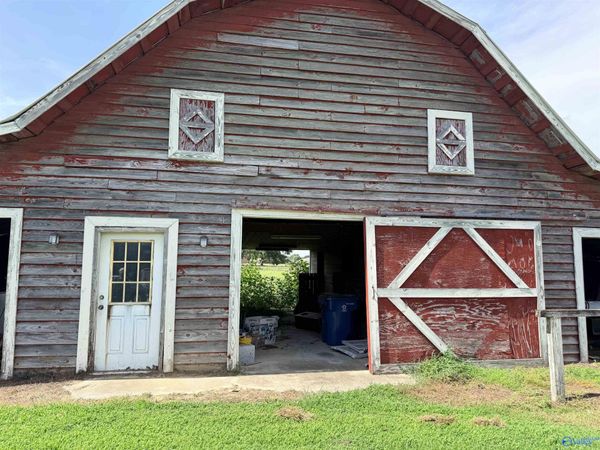 3.7 South Broad Street, Albertville, AL 35950