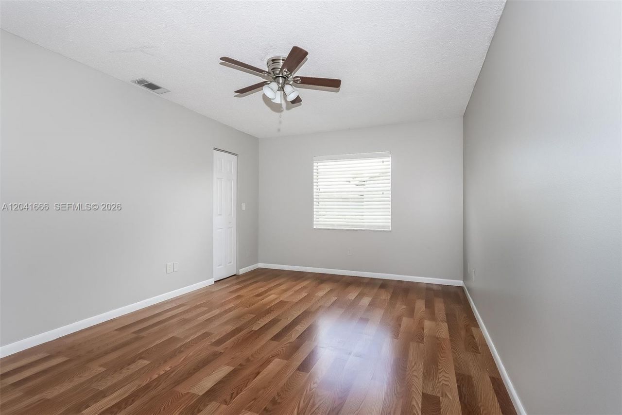 830 Royal Palm Beach Blvd, Royal Palm Beach, FL 33411 Photo