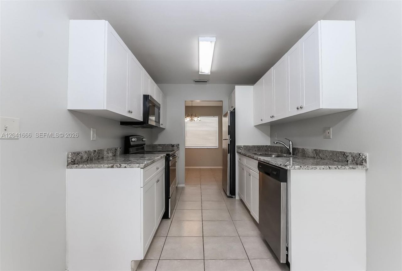 830 Royal Palm Beach Blvd, Royal Palm Beach, FL 33411 Photo